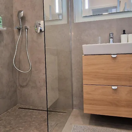 Two Check In -b Apartment Bratislava